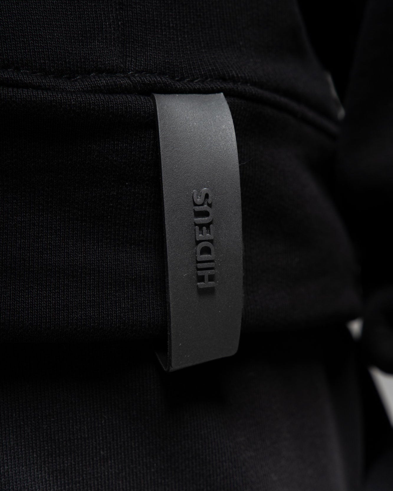 ANIMA Hoodie - Schwarz